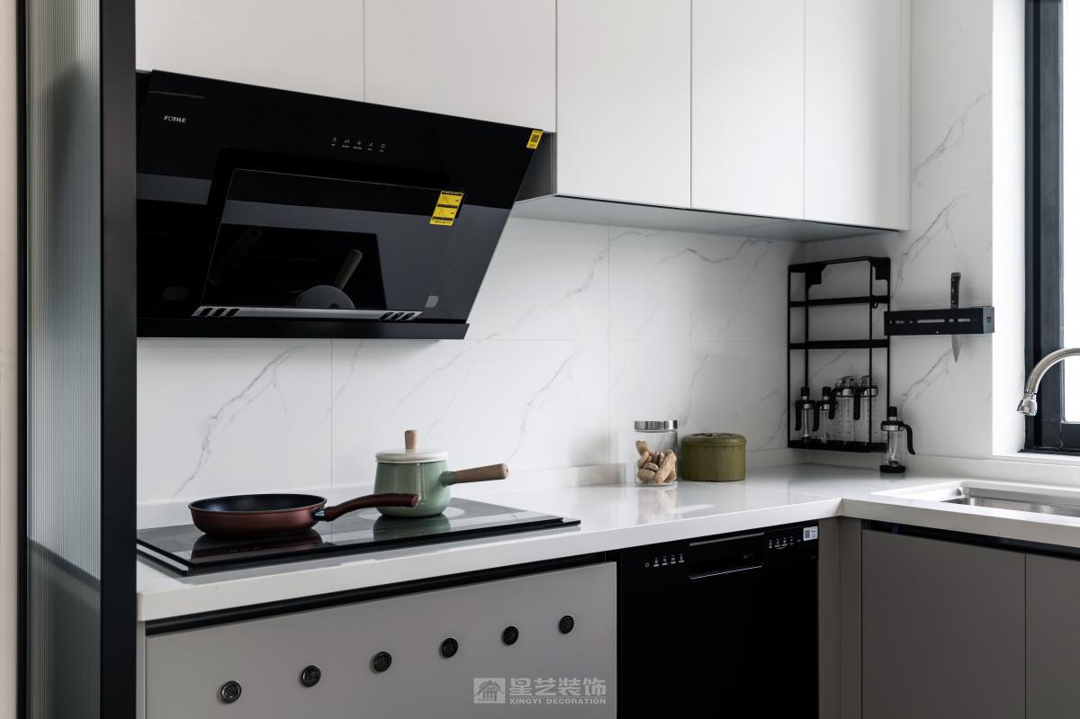 等風(fēng)來(lái)